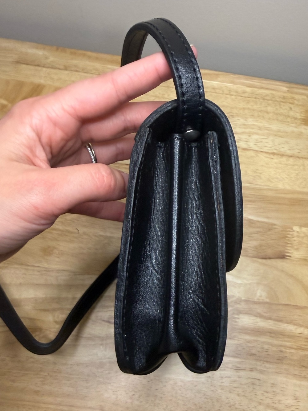Patricia Nash Torri Crossbody Black Leather Buckle Flap Purse EUC - Picture 8 of 12